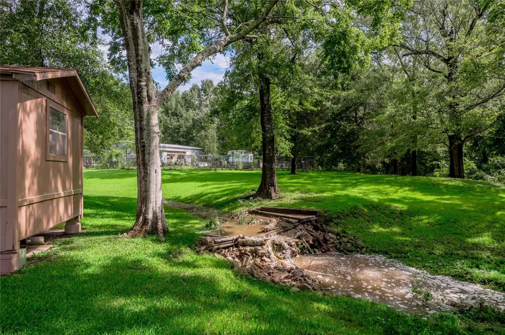 405 Peacock Path Trinity, TX 75862