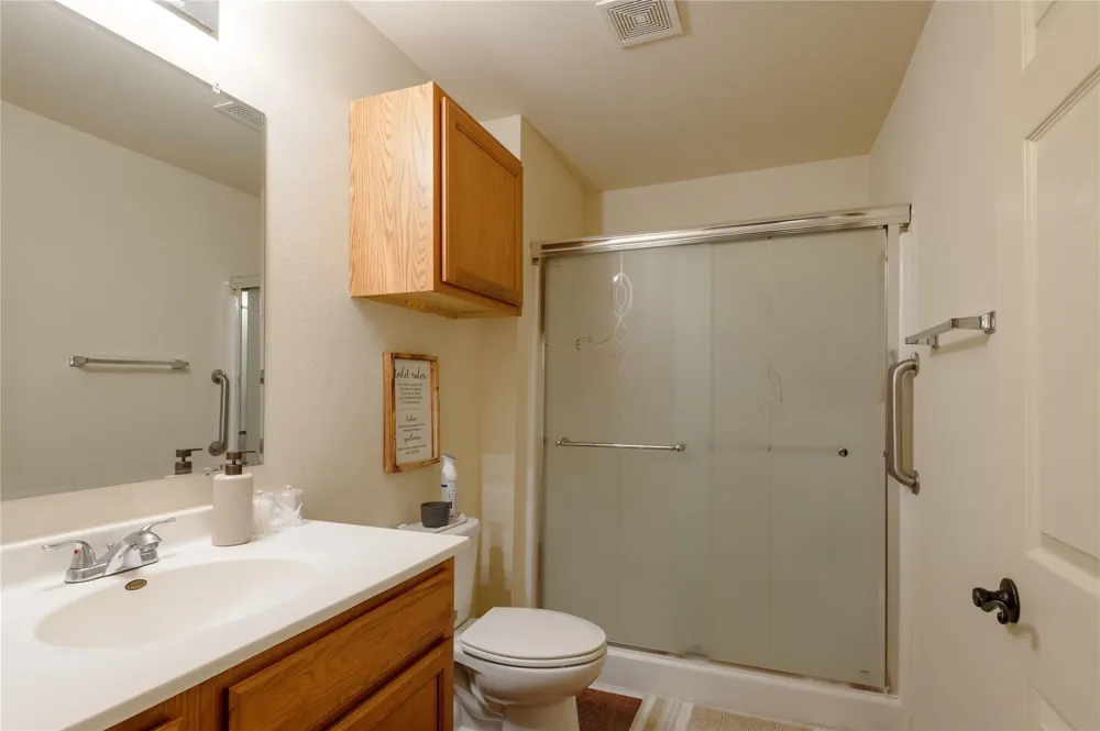405 Peacock Path Trinity, TX 75862