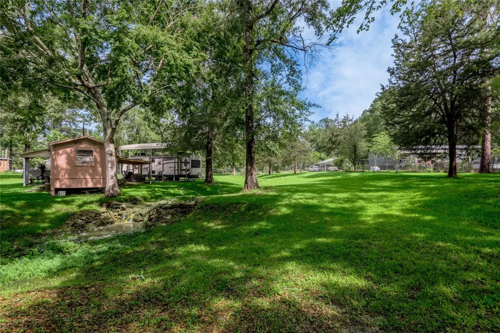 405 Peacock Path Trinity, TX 75862