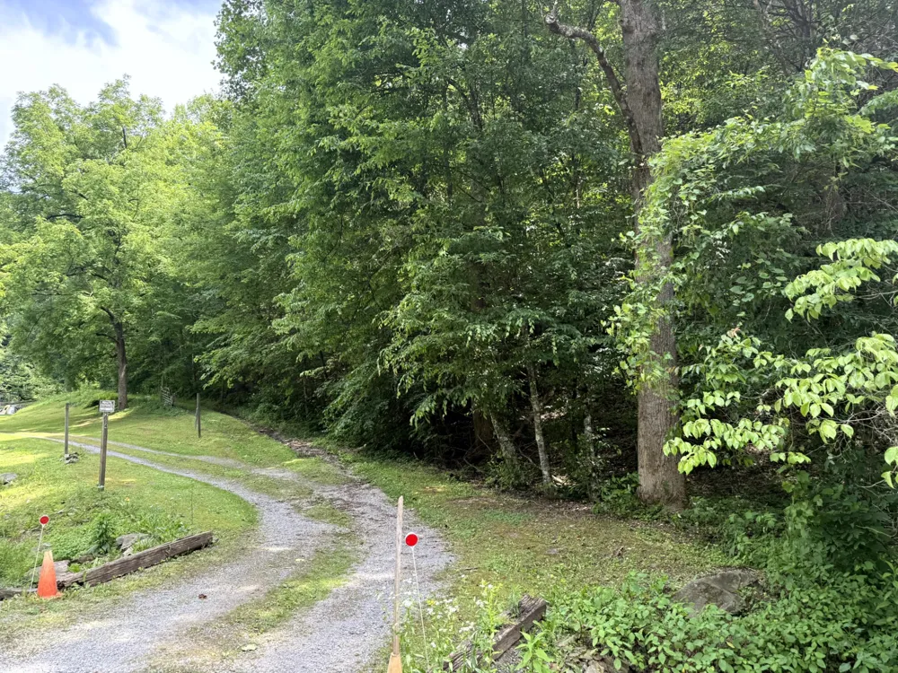 2110 Duck Pond Ln Sevierville, TN 37876