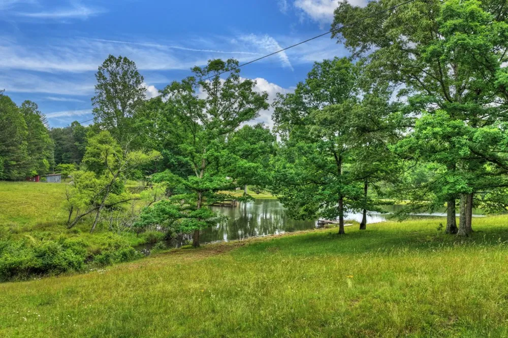 20.11 Ac Mountain View Road McCaysville, GA 30555