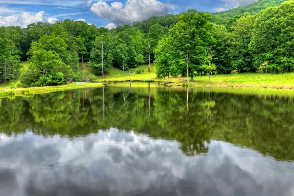 20.11 Ac Mountain View Road McCaysville, GA 30555