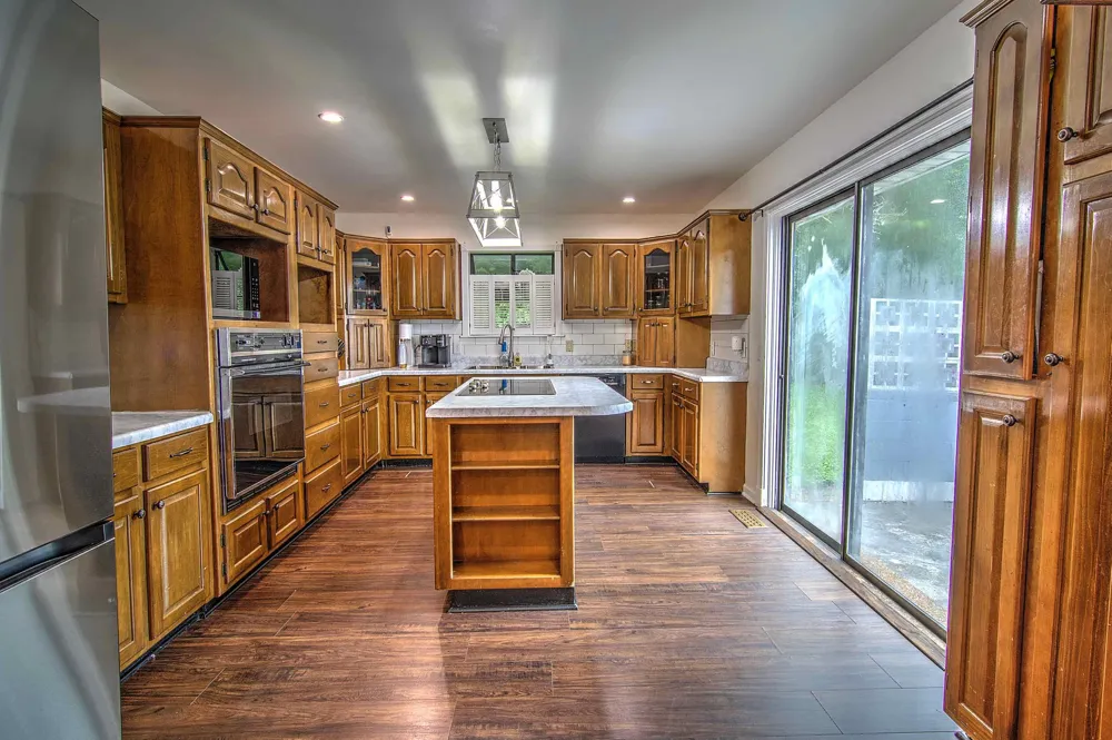 710 2nd Street South Pittsburg, TN 37380