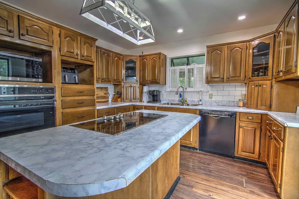 710 2nd Street South Pittsburg, TN 37380