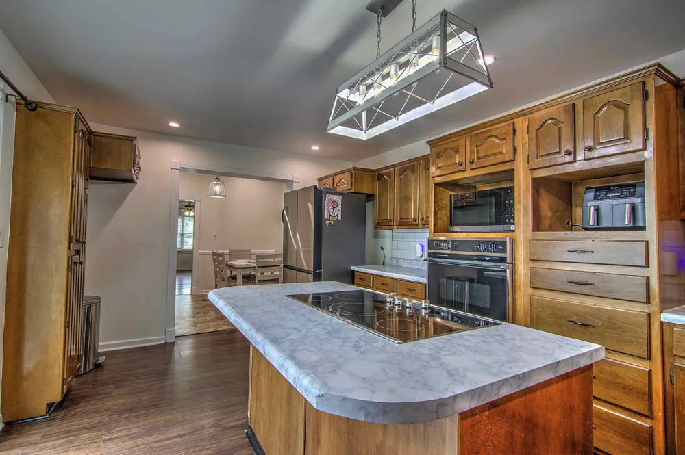 710 2nd Street South Pittsburg, TN 37380