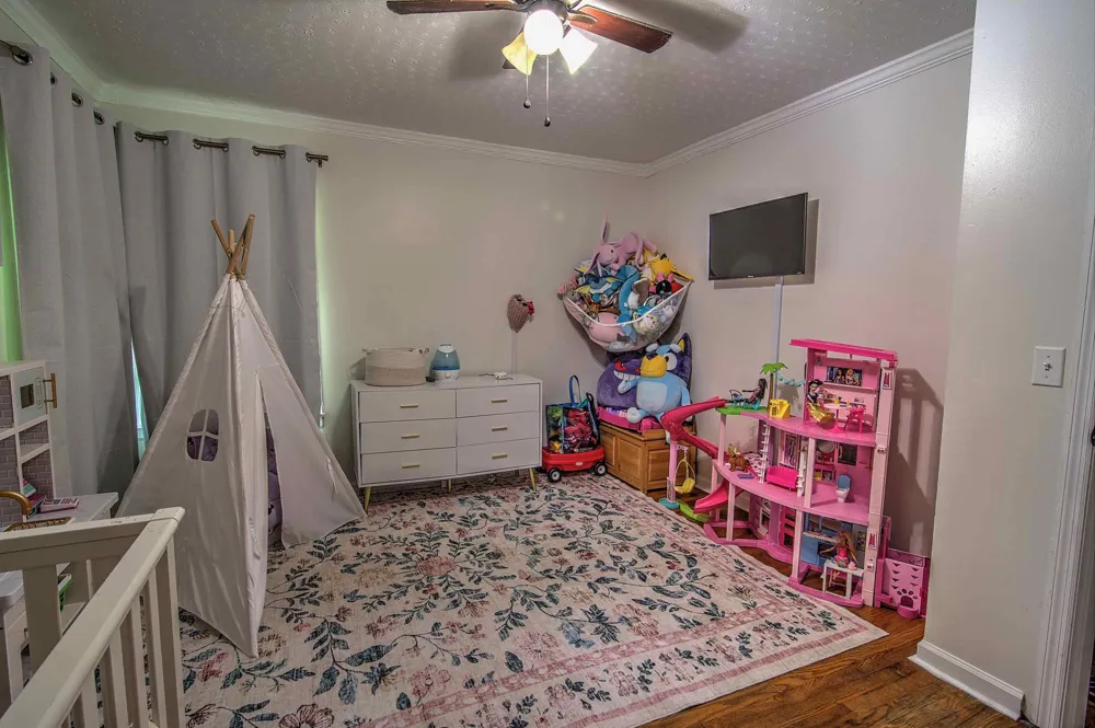 710 2nd Street South Pittsburg, TN 37380