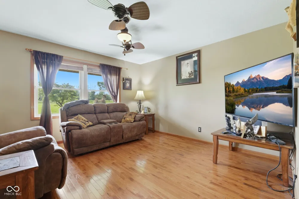 10777 S Waveland Road Waveland, IN 47989