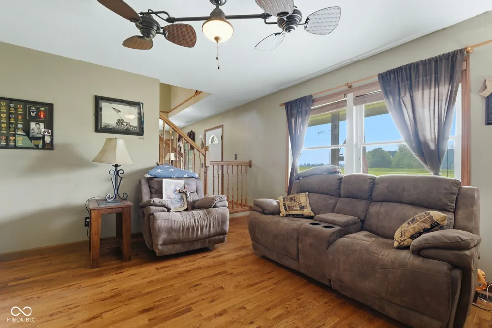 10777 S Waveland Road Waveland, IN 47989