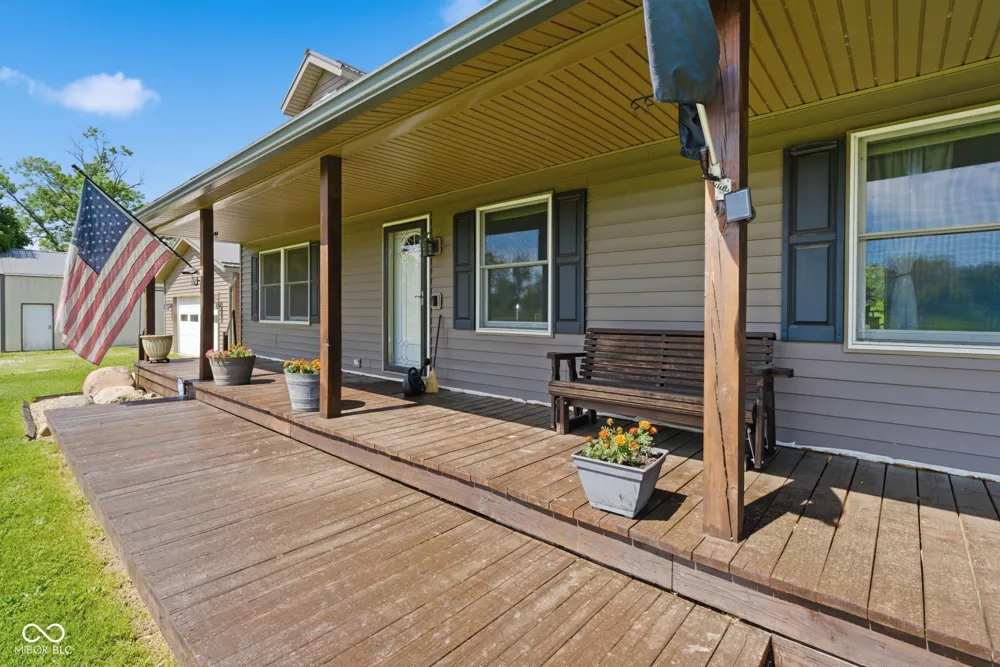 10777 S Waveland Road Waveland, IN 47989