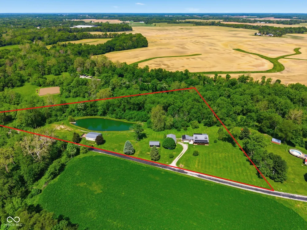 10777 S Waveland Road Waveland, IN 47989