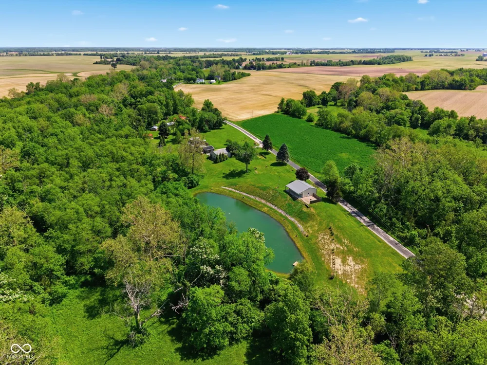 10777 S Waveland Road Waveland, IN 47989