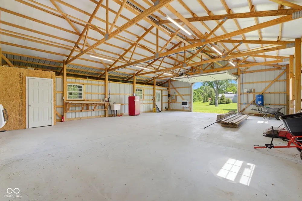 10777 S Waveland Road Waveland, IN 47989