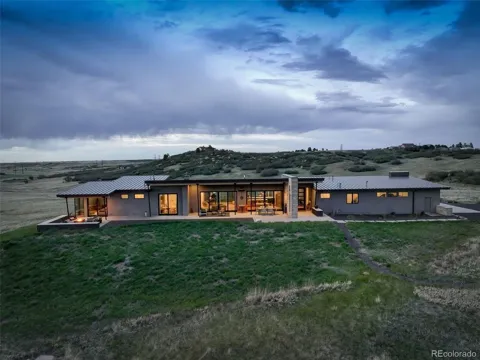 7675 Fox Glen Drive