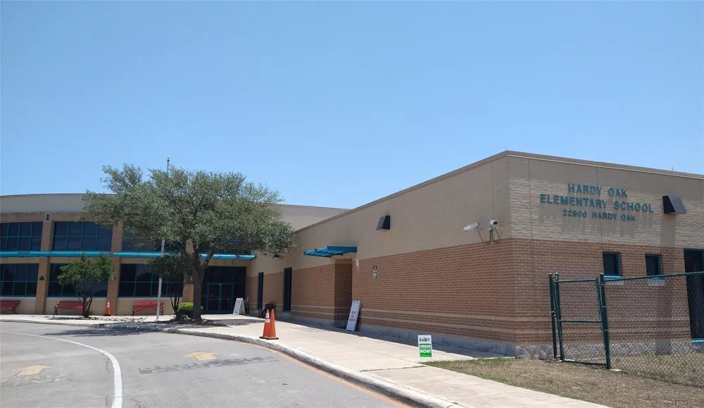 27010 Granite Path San Antonio, TX 78258