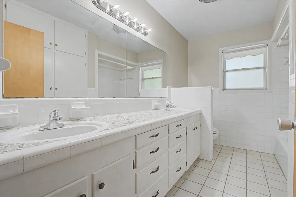 502 Cannon Road Victoria, TX 77904