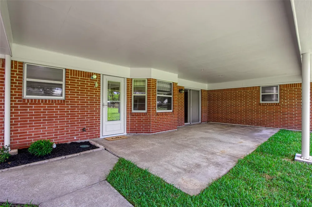 502 Cannon Road Victoria, TX 77904