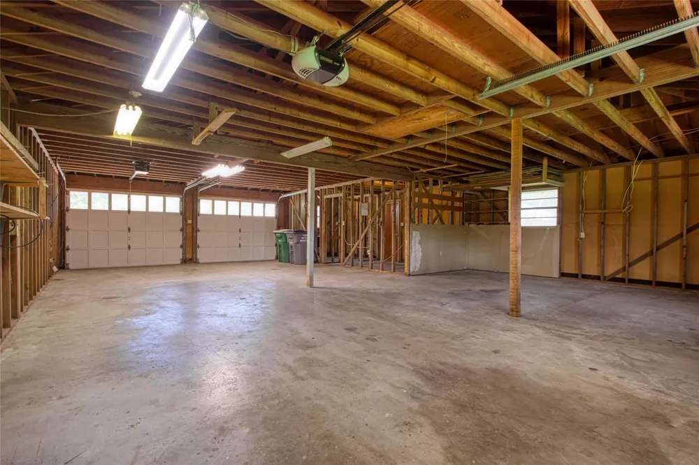 502 Cannon Road Victoria, TX 77904