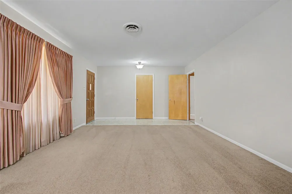 502 Cannon Road Victoria, TX 77904