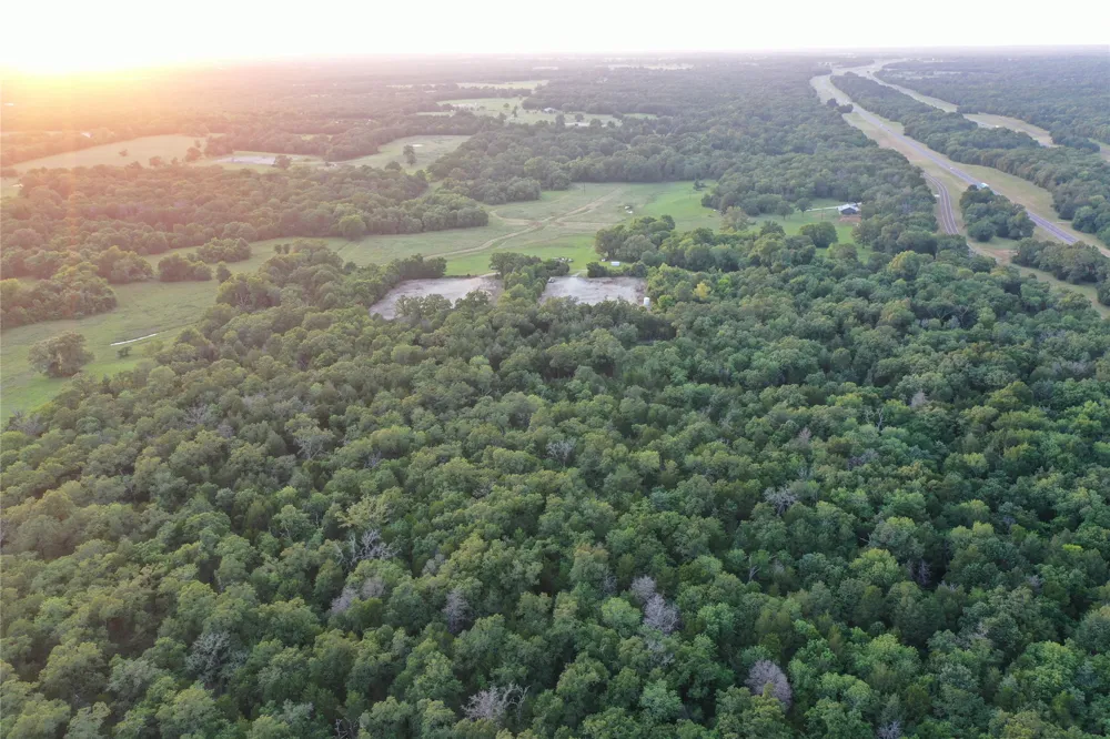 720 Interstate 45 S Fairfield, TX 75840