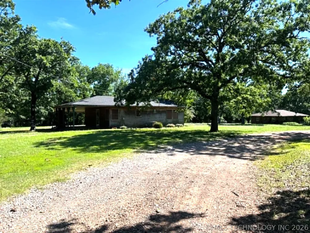 1 E 965 LOOP Vian, OK 74962