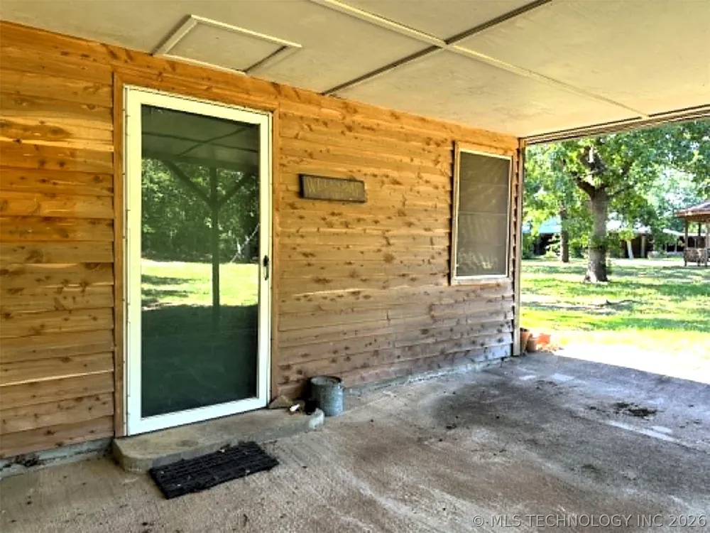 1 E 965 LOOP Vian, OK 74962