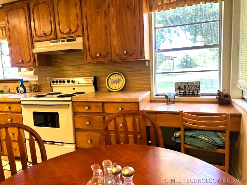 1 E 965 LOOP Vian, OK 74962