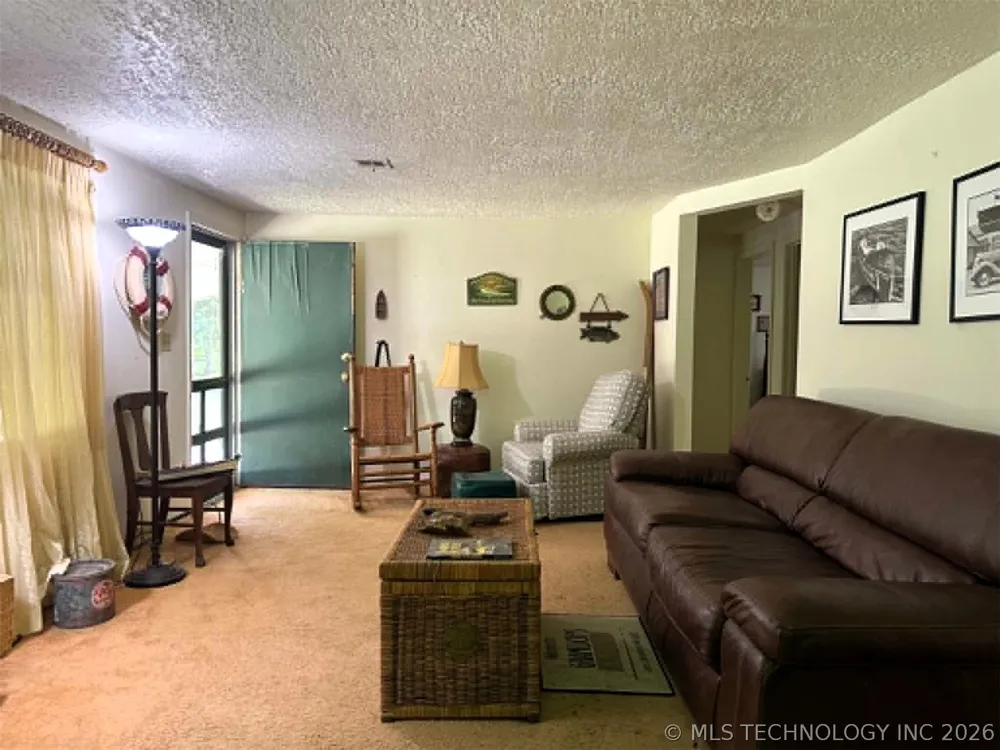 1 E 965 LOOP Vian, OK 74962