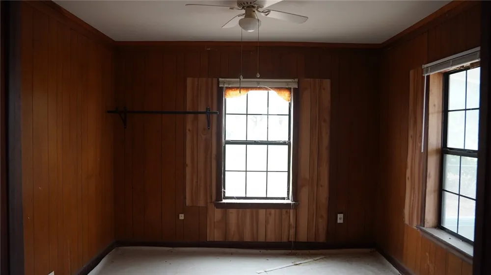 607 E North Street Hebbronville, TX 78361