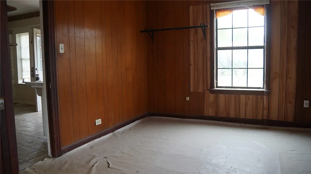 607 E North Street Hebbronville, TX 78361