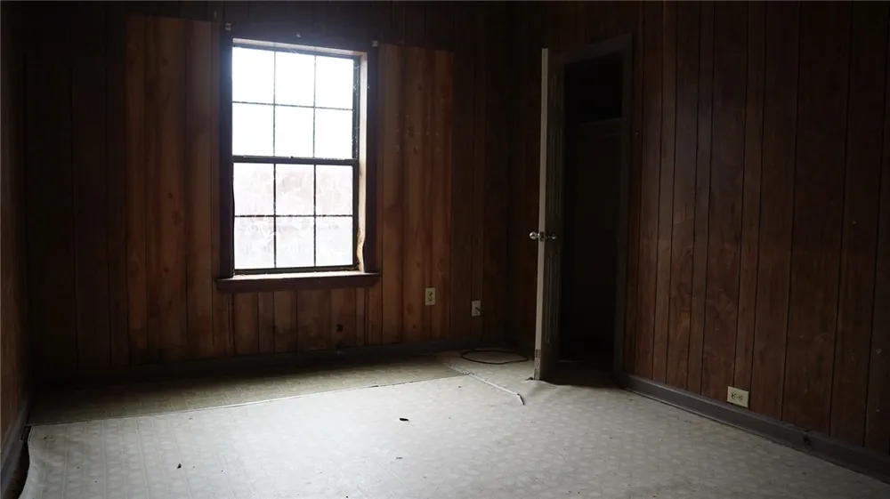 607 E North Street Hebbronville, TX 78361