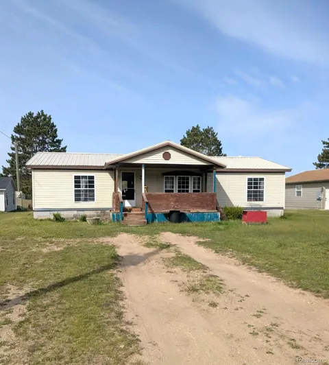 5554 Sauble Lake Drive