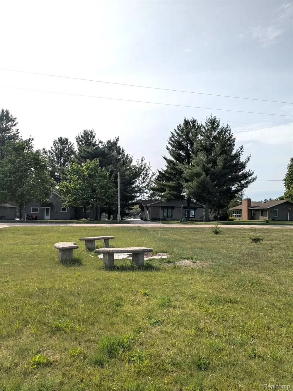 5554 Sauble Lake Drive Sauble Township, MI 49644