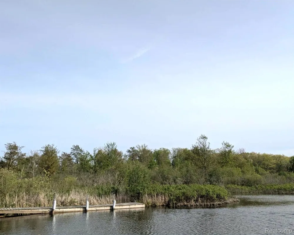 5554 Sauble Lake Drive Sauble Township, MI 49644