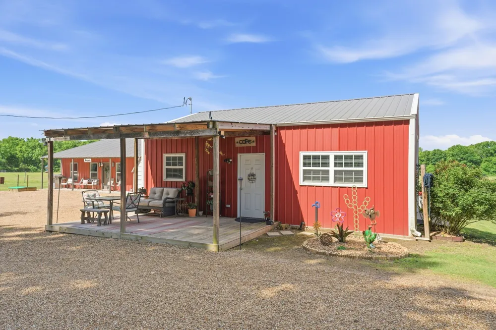 3027 NW State Highway 11 Leonard, TX 75452