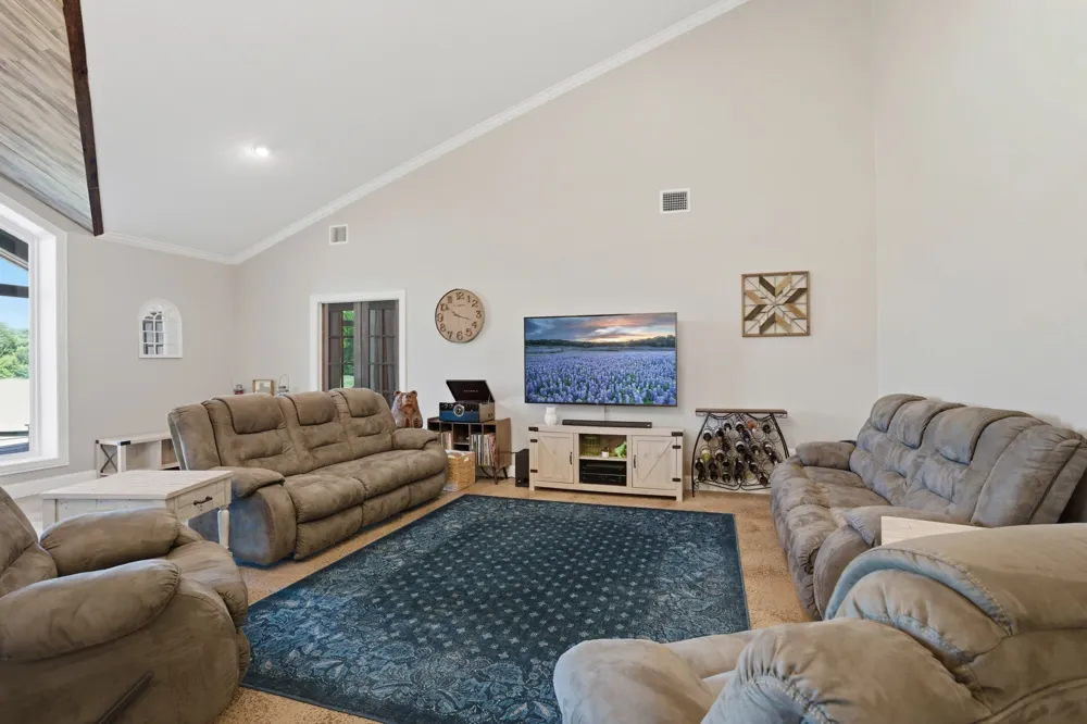 3027 NW State Highway 11 Leonard, TX 75452