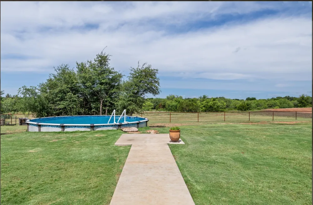 1500 Newberry Road Millsap, TX 76066