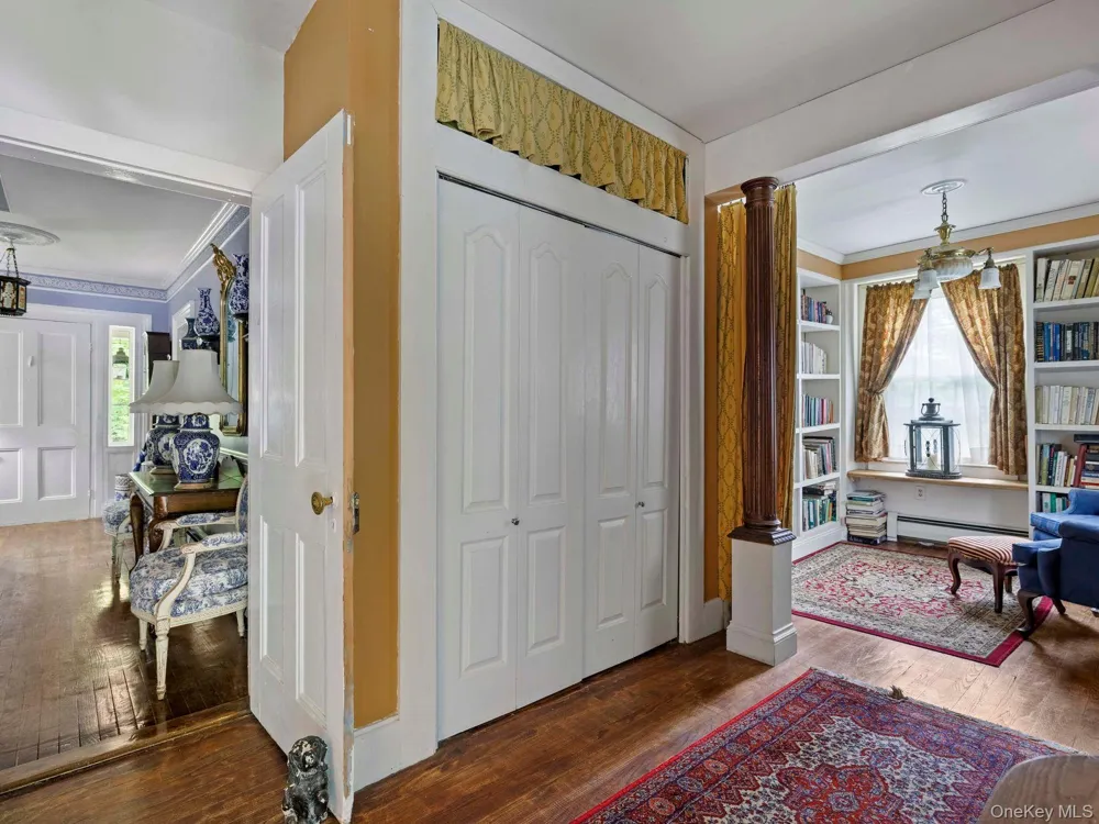 80 S Ohioville Road S New Paltz, NY 12561