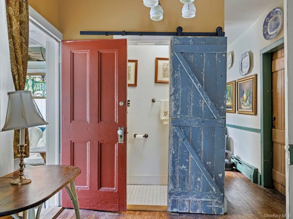 80 S Ohioville Road S New Paltz, NY 12561