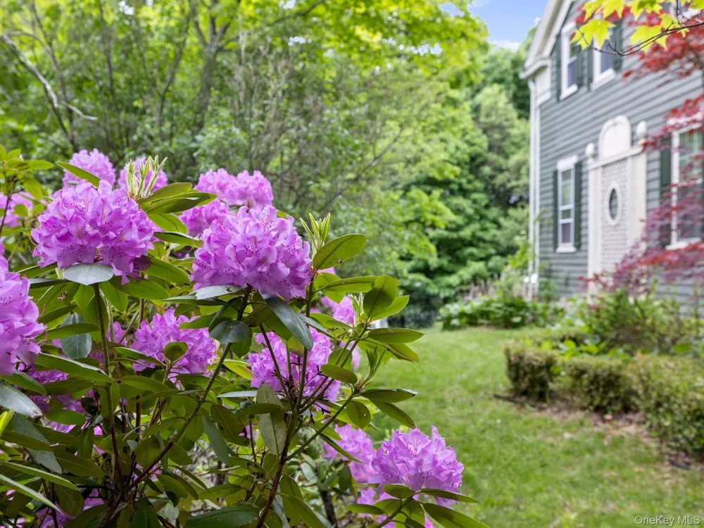 80 S Ohioville Road S New Paltz, NY 12561