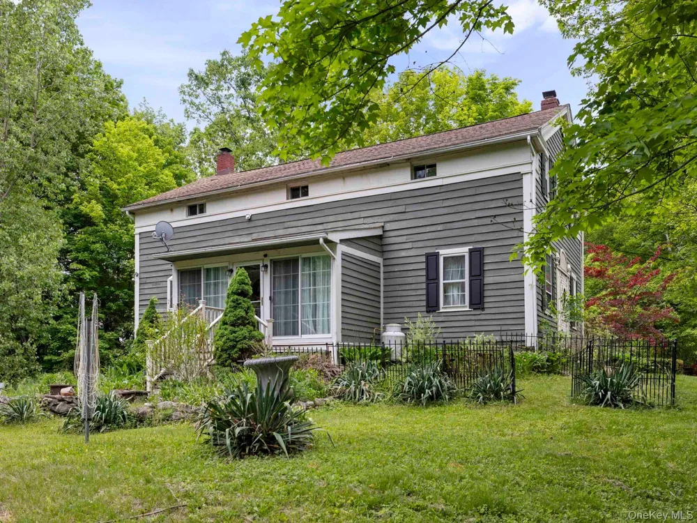80 S Ohioville Road S New Paltz, NY 12561