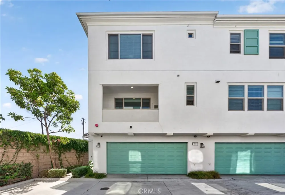 205 S Paige Ln La Habra, CA 90631