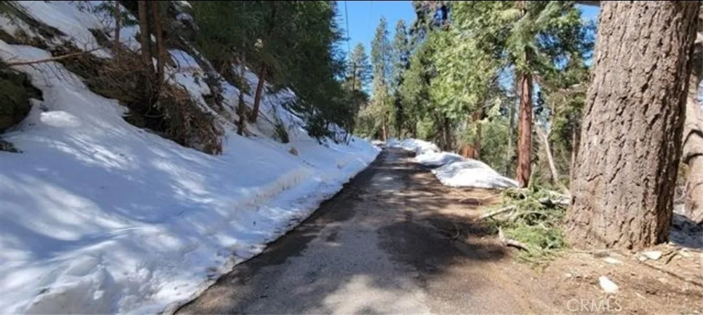 731 Jewel Drive Crestline, CA 92325