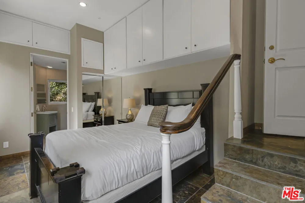 10023 Westwanda Drive Beverly Hills, CA 90210