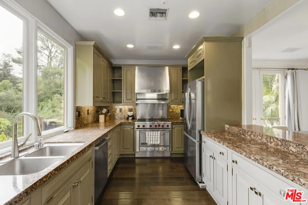 10023 Westwanda Drive Beverly Hills, CA 90210