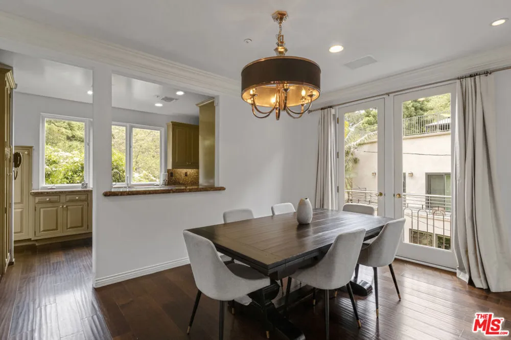 10023 Westwanda Drive Beverly Hills, CA 90210