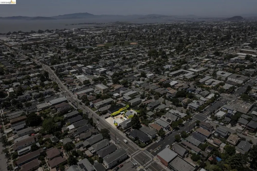 1535 Ashby Ave Berkeley, CA 94703