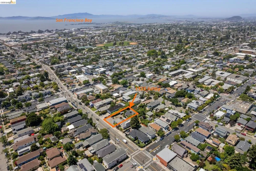 1535 Ashby Ave Berkeley, CA 94703