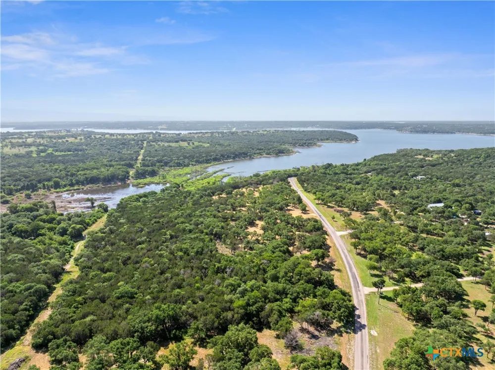 1 Owl Creek Park Rd Gatesville, TX 76528