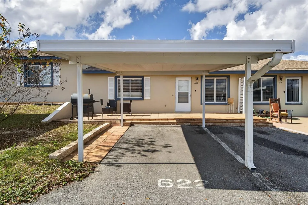 622 RIDGE TERRACE Winter Haven, FL 33881