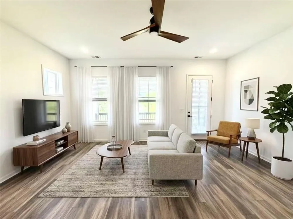 4399 Gillon Circle SE Atlanta, GA 30339